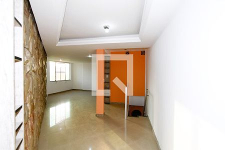 Sala de casa para alugar com 3 quartos, 150m² em Vila Oeste, Belo Horizonte