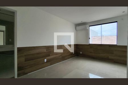 Suíte  de apartamento à venda com 3 quartos, 198m² em Recreio dos Bandeirantes, Rio de Janeiro