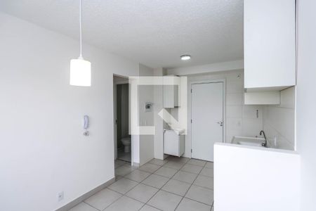 Sala e Cozinha de apartamento para alugar com 2 quartos, 32m² em Sacomã, São Paulo