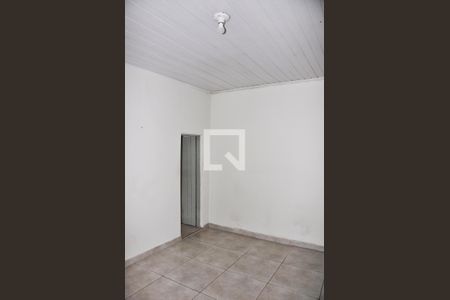 Sala/Quarto de casa para alugar com 1 quarto, 60m² em Vila Ribeiro de Barros, São Paulo