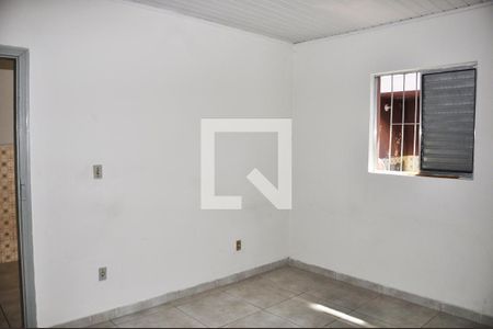 Sala/Quarto de casa para alugar com 1 quarto, 60m² em Vila Ribeiro de Barros, São Paulo