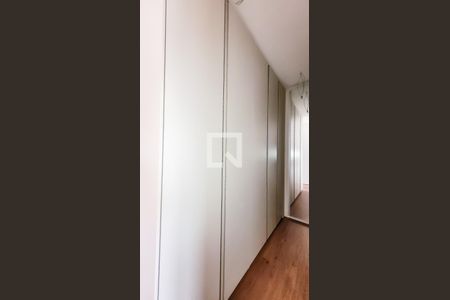 Closet Suite 2 de casa de condomínio à venda com 3 quartos, 138m² em Bosque das Palmeiras, Campinas