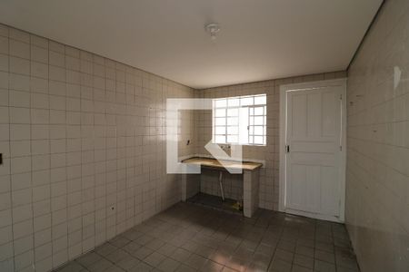 Cozinha de casa para alugar com 1 quarto, 60m² em Cidade São Mateus, São Paulo