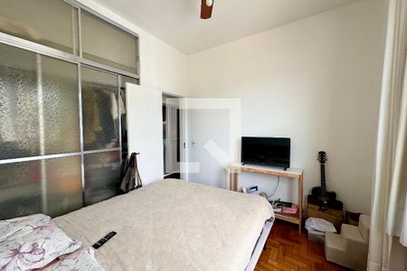 Quarto de apartamento à venda com 2 quartos, 80m² em Laranjeiras, Rio de Janeiro