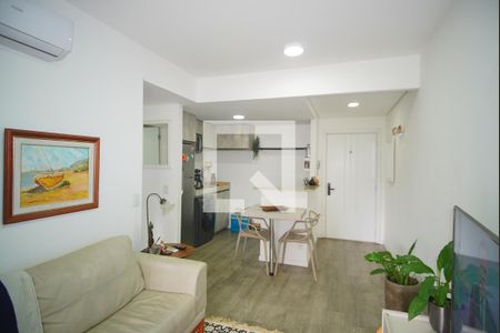 Sala de apartamento à venda com 1 quarto, 54m² em Petrópolis, Porto Alegre