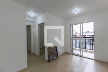 Sala de apartamento para alugar com 2 quartos, 55m² em Vila Ivone, São Paulo
