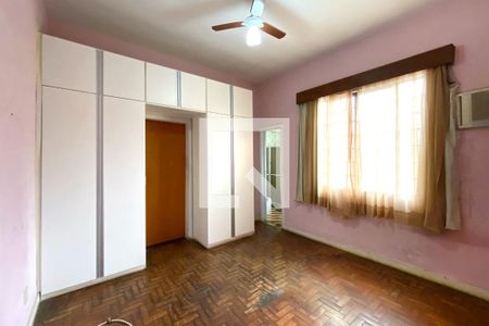 Suite 2 de casa à venda com 5 quartos, 900m² em Santa Efigênia, Belo Horizonte