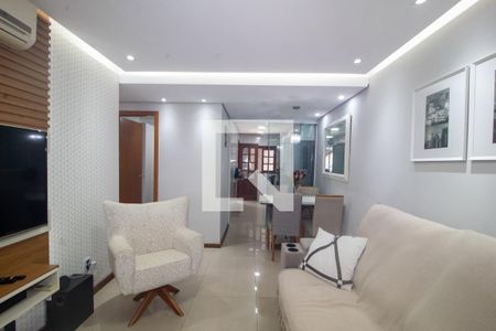 Sala de casa à venda com 2 quartos, 100m² em Hípica, Porto Alegre