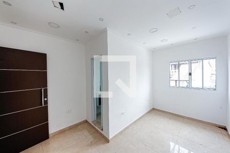 Suíte 2 de casa para alugar com 2 quartos, 60m² em Jardim Mimar, São Paulo