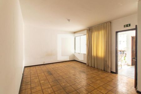 Sala de TV de apartamento para alugar com 3 quartos, 135m² em Centro, Curitiba