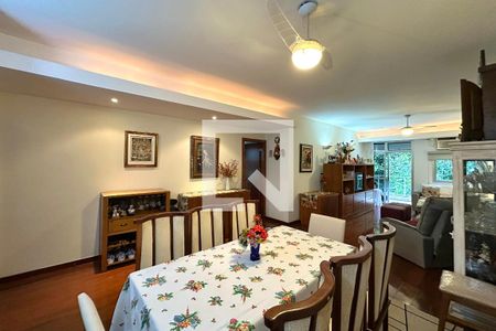 Apartamento à venda com 3 quartos, 156m² em Copacabana, Rio de Janeiro