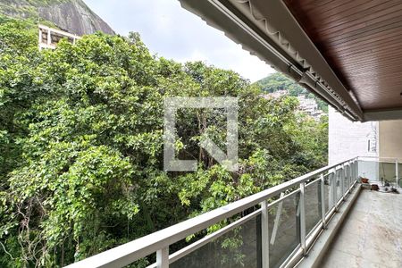 Apartamento à venda com 3 quartos, 156m² em Copacabana, Rio de Janeiro