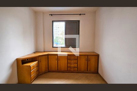 Quarto 1 de apartamento para alugar com 2 quartos, 50m² em Jardim Virginia Bianca, São Paulo
