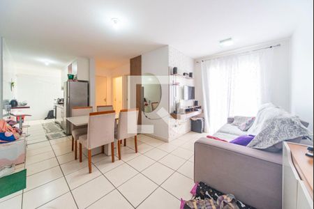 Sala de apartamento para alugar com 2 quartos, 72m² em Jardim Santa Cristina, Santo André