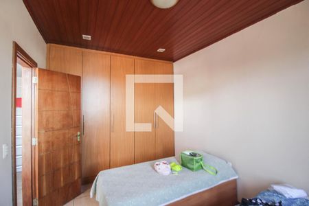 Quarto 1 de casa para alugar com 2 quartos, 150m² em Olinda, Nilópolis