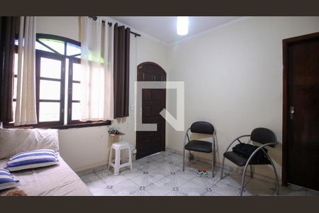Casa à venda com 3 quartos, 125m² em Jardim Catarina, São Paulo
