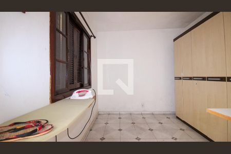 Casa à venda com 3 quartos, 125m² em Jardim Catarina, São Paulo