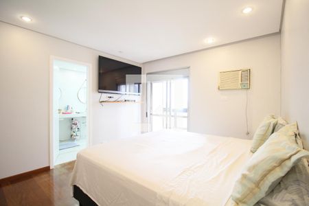 Apartamento à venda com 3 quartos, 211m² em Vila Suzana, São Paulo