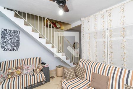 Casa 2 - Sala de casa para alugar com 5 quartos, 558m² em Penha Circular, Rio de Janeiro
