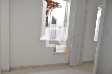 Casa à venda com 1 quarto, 46m² em Sampaio, Rio de Janeiro