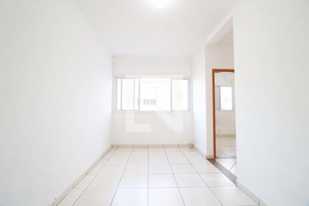 Sala de apartamento para alugar com 2 quartos, 52m² em Granada, Uberlândia
