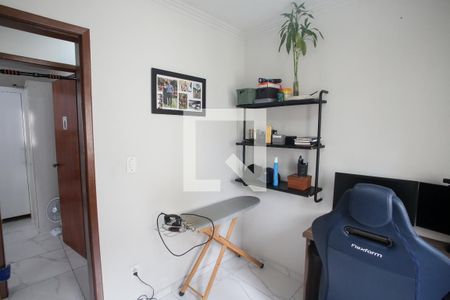 Quarto 2 de apartamento para alugar com 2 quartos, 62m² em Pechincha, Rio de Janeiro