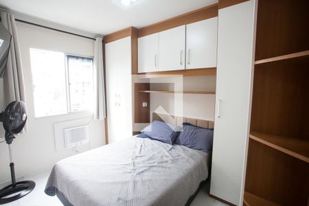 Quarto 1 de apartamento para alugar com 2 quartos, 62m² em Pechincha, Rio de Janeiro
