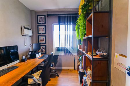 Quarto  de apartamento para alugar com 3 quartos, 60m² em Del Castilho, Rio de Janeiro