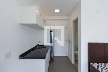 Cozinha de kitnet/studio para alugar com 0 quarto, 23m² em Vila Mariana, São Paulo