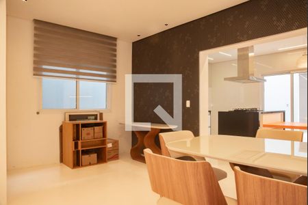 Sala de casa para alugar com 3 quartos, 237m² em Mirandópolis, São Paulo