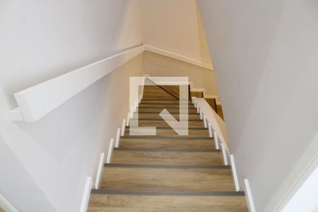 Escada de casa à venda com 2 quartos, 115m² em Belenzinho, São Paulo