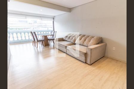 Sala de casa à venda com 4 quartos, 300m² em Jardim Popular, São Paulo