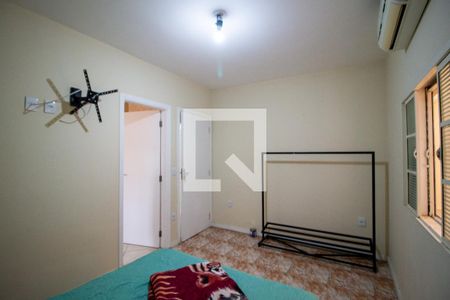 Suite  de casa para alugar com 3 quartos, 261m² em Jardim Maria do Carmo, Sorocaba