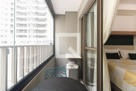 Varanda de kitnet/studio para alugar com 1 quarto, 25m² em Tatuapé, São Paulo