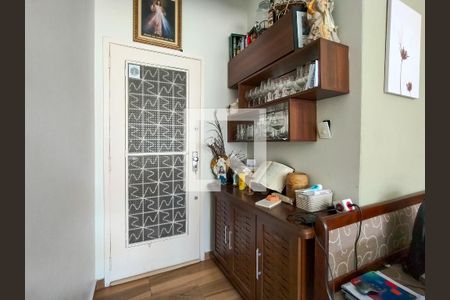 Entrada de apartamento à venda com 2 quartos, 90m² em Tijuca, Rio de Janeiro