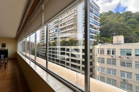 Apartamento à venda com 4 quartos, 300m² em Copacabana, Rio de Janeiro