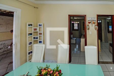 Casa à venda com 3 quartos, 270m² em Alípio de Melo, Belo Horizonte