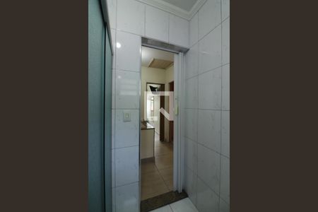 Banheiro Social de casa à venda com 3 quartos, 162m² em Jardim Copacabana, São Bernardo do Campo