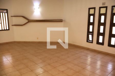 Sala 1 de casa para alugar com 8 quartos, 451m² em Caminho das Árvores, Salvador