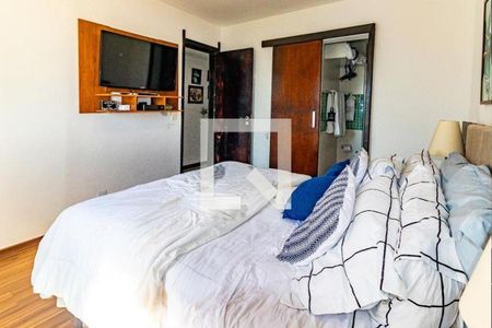 Apartamento à venda com 4 quartos, 180m² em Icaraí, Niterói