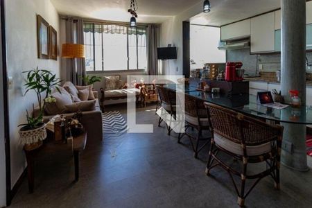 Apartamento à venda com 4 quartos, 180m² em Icaraí, Niterói