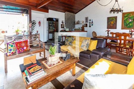 Apartamento à venda com 4 quartos, 180m² em Icaraí, Niterói