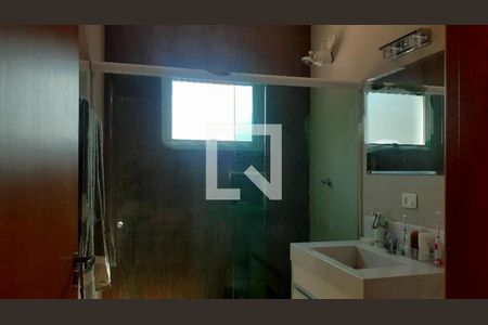 Casa à venda com 3 quartos, 150m² em Vila Invernada, São Paulo