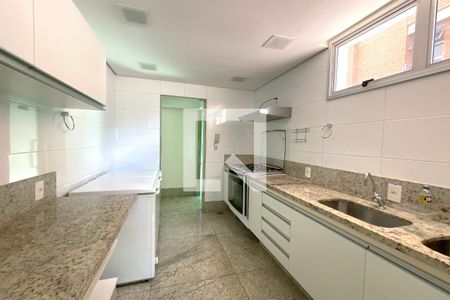 Área comum - Cozinha de apartamento para alugar com 4 quartos, 130m² em Funcionários, Belo Horizonte