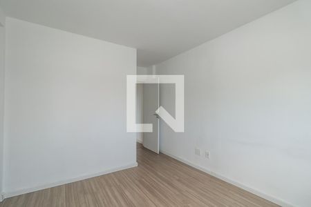 Quarto Suíte de apartamento para alugar com 3 quartos, 76m² em Jardim Itu, Porto Alegre