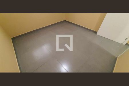 Casa para alugar com 3 quartos, 75m² em Vila Yolanda, Osasco