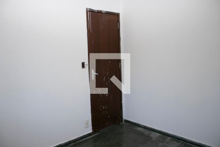 Quarto 2 de casa para alugar com 2 quartos, 90m² em Santa Tereza, Belo Horizonte