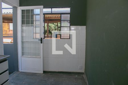 Cozinha de casa para alugar com 2 quartos, 90m² em Santa Tereza, Belo Horizonte