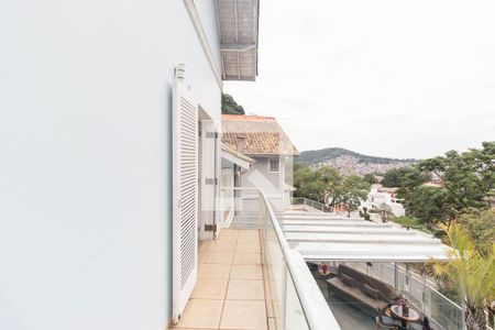 Sacada da Suíte 3 de casa à venda com 4 quartos, 450m² em Vila Albertina, São Paulo