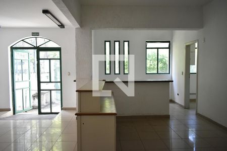 Sala de casa à venda com 6 quartos, 280m² em Vila Clementino, São Paulo